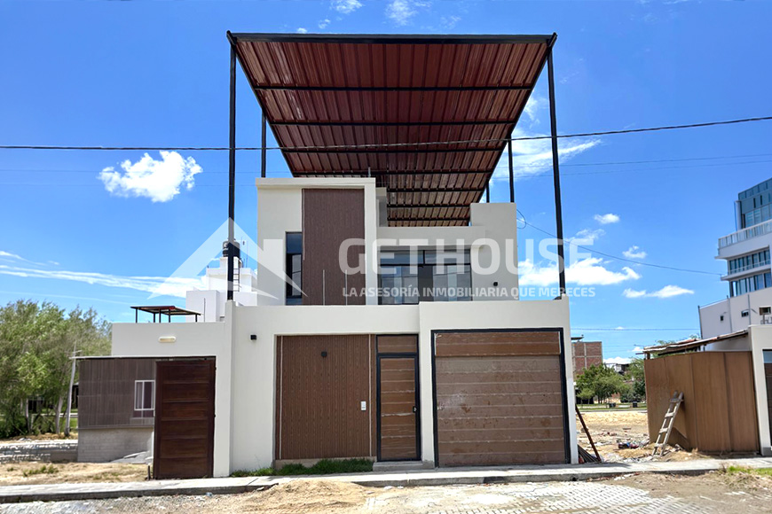 CASA DE ESTRENO DE 2 PISOS + AZOTEA  | URB. ALAMEDA COUNTRY CLUB