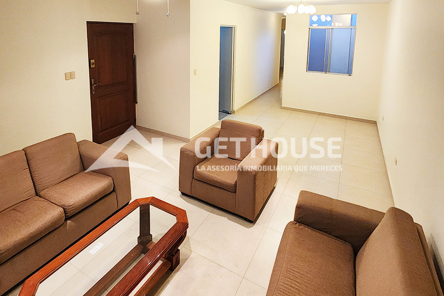 SE VENDE HERMOSO DEPARTAMENTO CON COCHERA | URB. CLARKE